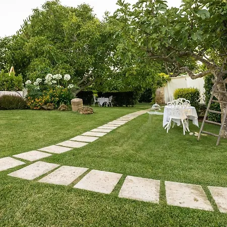 Il Lusso Del Silenzio Ugento