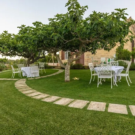 Il Lusso Del Silenzio