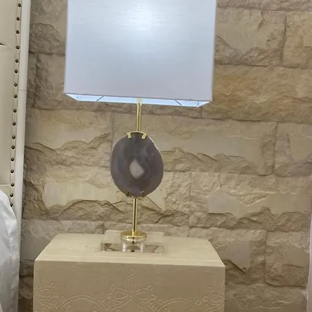 بيت ضيافة Il Lusso Del Silenzio أُجينتو