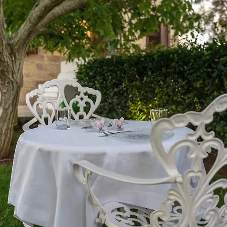 Il Lusso Del Silenzio Гостевой дом 4*